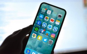 Apple đăng ký bản quyền TouchID dưới màn hình, chạm đâu cũng nhận vân tay