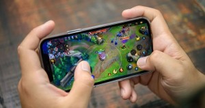 iOS 15 có tính năng Game Mode xin xò, game thủ không thể bỏ qua